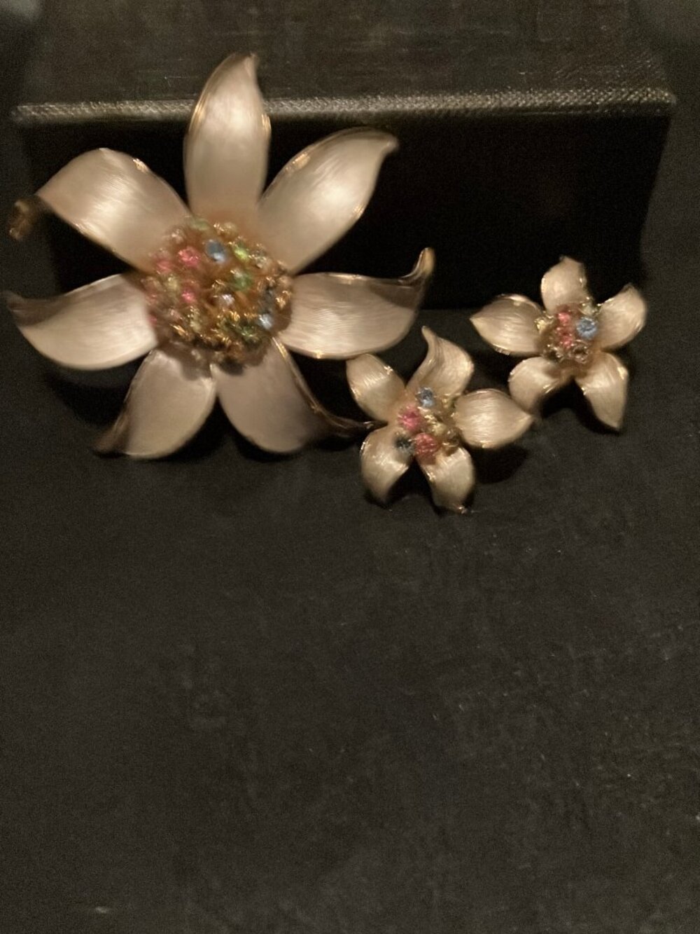 Vintage brushed silvertone with gold accents and faux pastel tone gemstones 3 pc